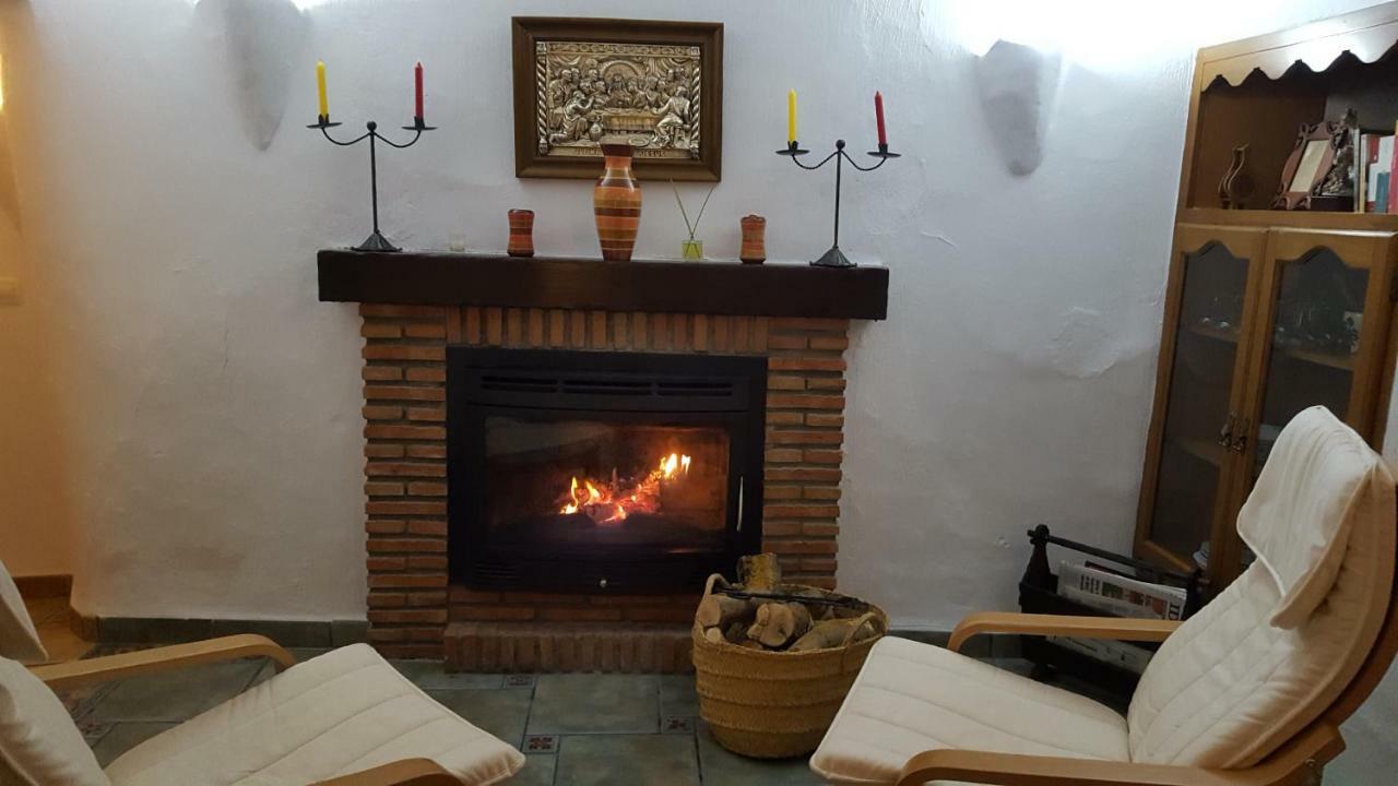 Cuevas del Campo Alojamiento Rural, Cueva De La Abuela מראה חיצוני תמונה